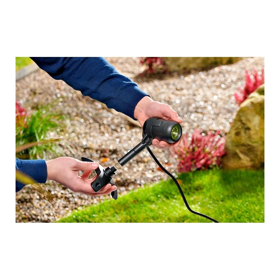 Montering av LunAqua Connect S Solo på foten