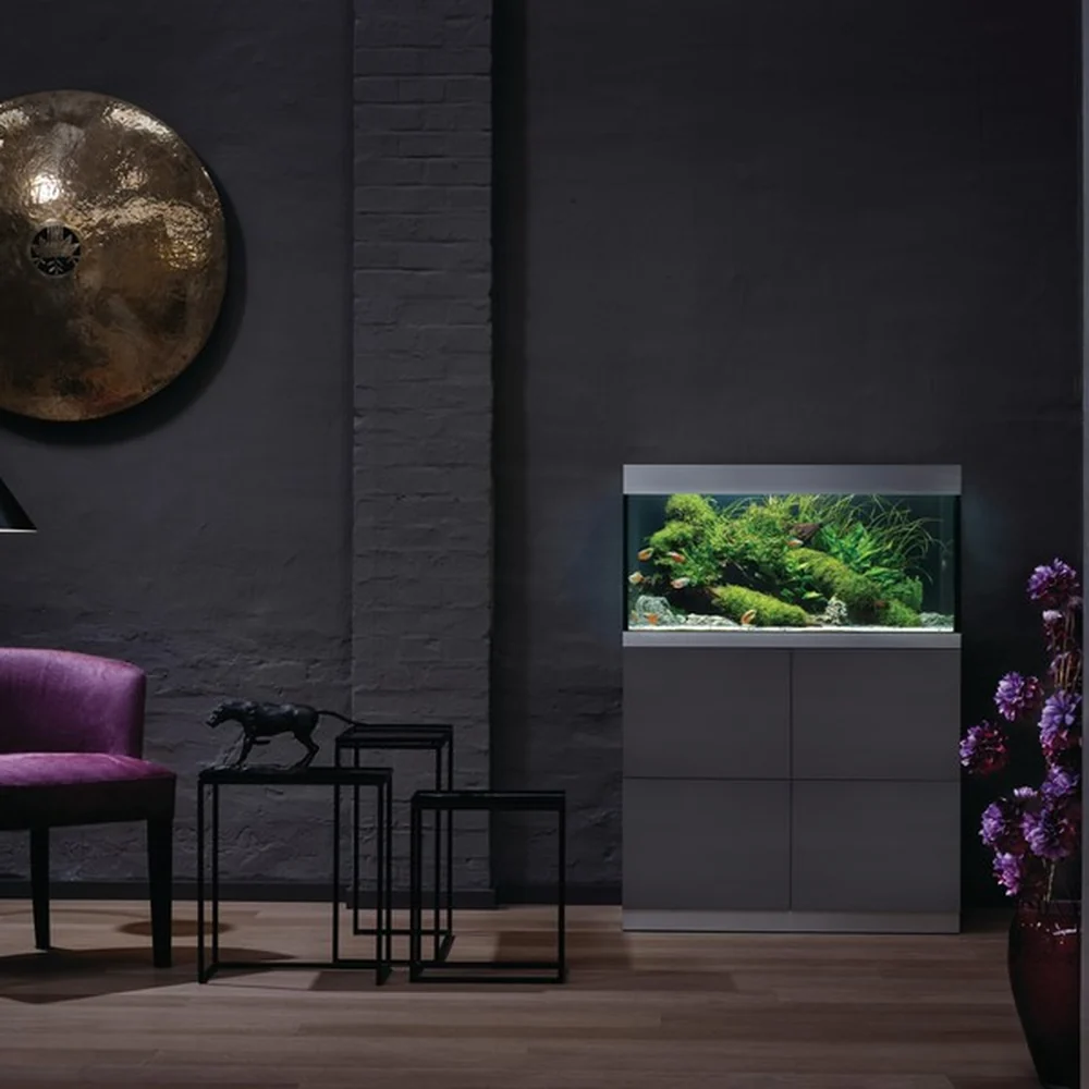 OASE HighLine 200 antrasitt akvarium med underskap i stuen