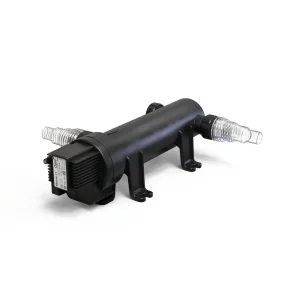 OASE Vitronic 11W UV-filter med gjennomsiktige slangestusser i studio på hvit bakgrunn