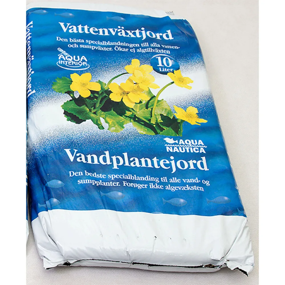 Nærbilde av vannplantejord 10 liter sekk med produktnavn på forsiden